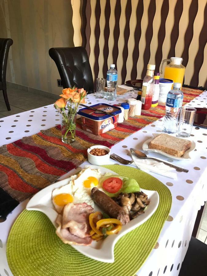 Matatiele Beverly Corner Lodge المظهر الخارجي الصورة