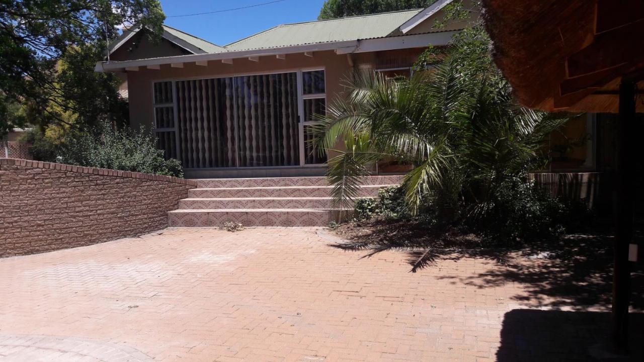 Matatiele Beverly Corner Lodge المظهر الخارجي الصورة